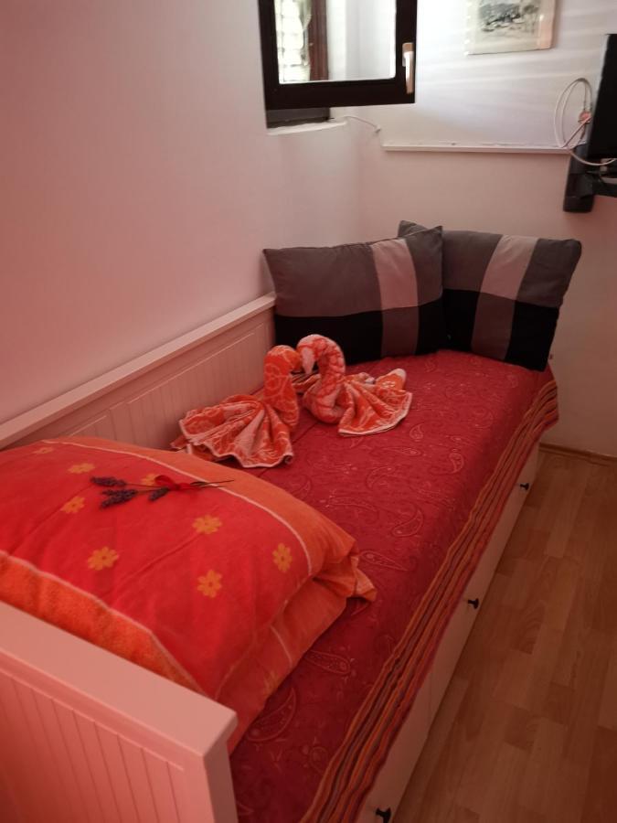 Guest House Accommodation Rupine Premantura Kültér fotó